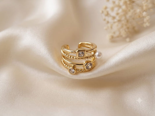 Celeste Pearl Ear Cuff (Single Piece)