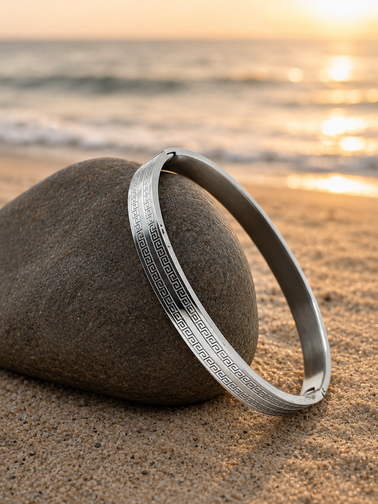 Versa Line Oval Kada