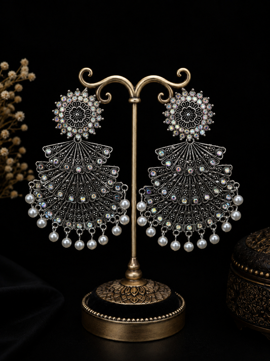 Starlit Grace Chandbalis