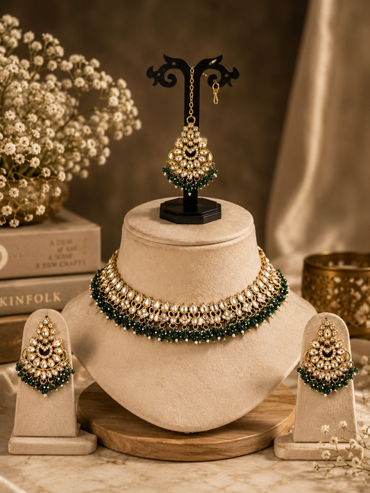 Lara Kundan Choker