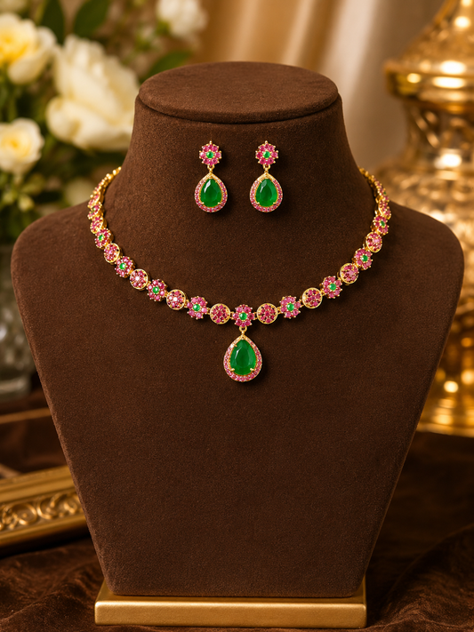 Emerald Radiance Necklace