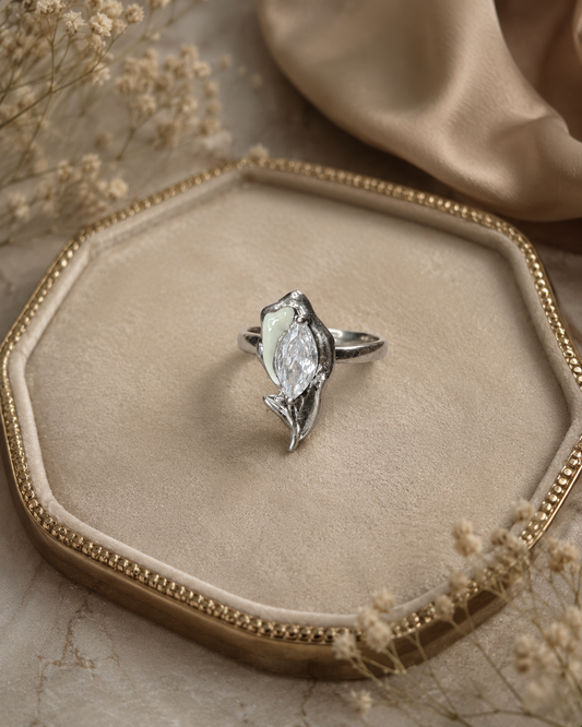 Luna Bloom Ring