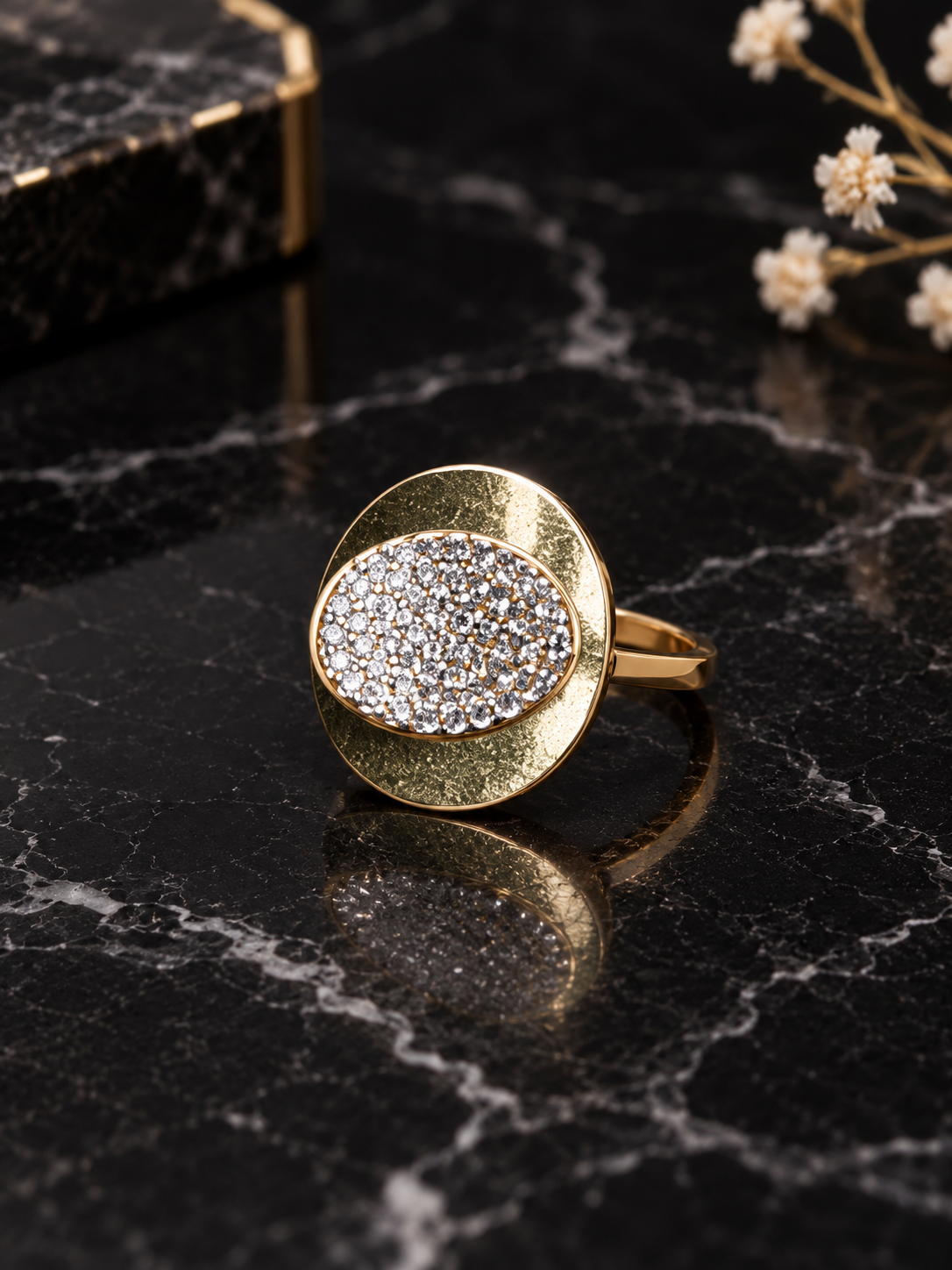 Celeste Spin Elegance Ring
