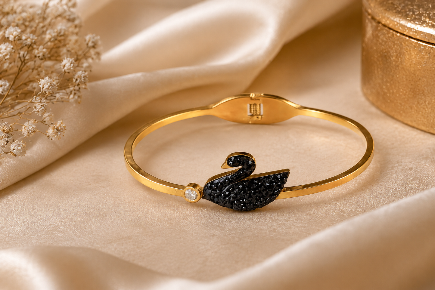 Midnight Swan Elegance Bracelet