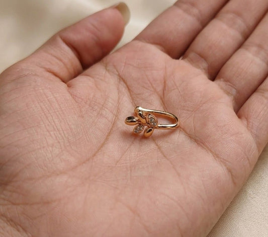 Leaf Nose Pin